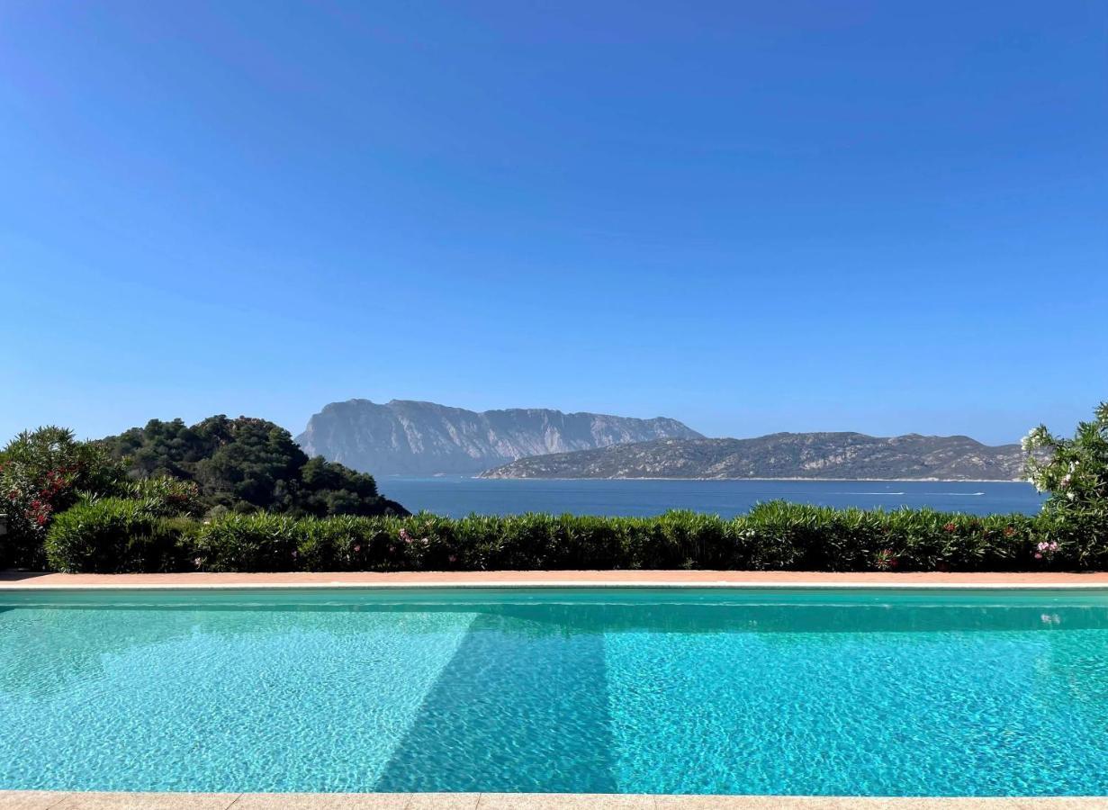 Appartement San Teodoro Punta Est Stupendo Trilocale Vista Mare à Cap Coda Cavallo Extérieur photo